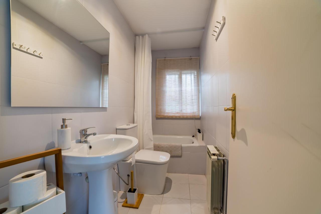 Chalet Con Piscina En Entorno Idilico La Zubia  Exteriér fotografie